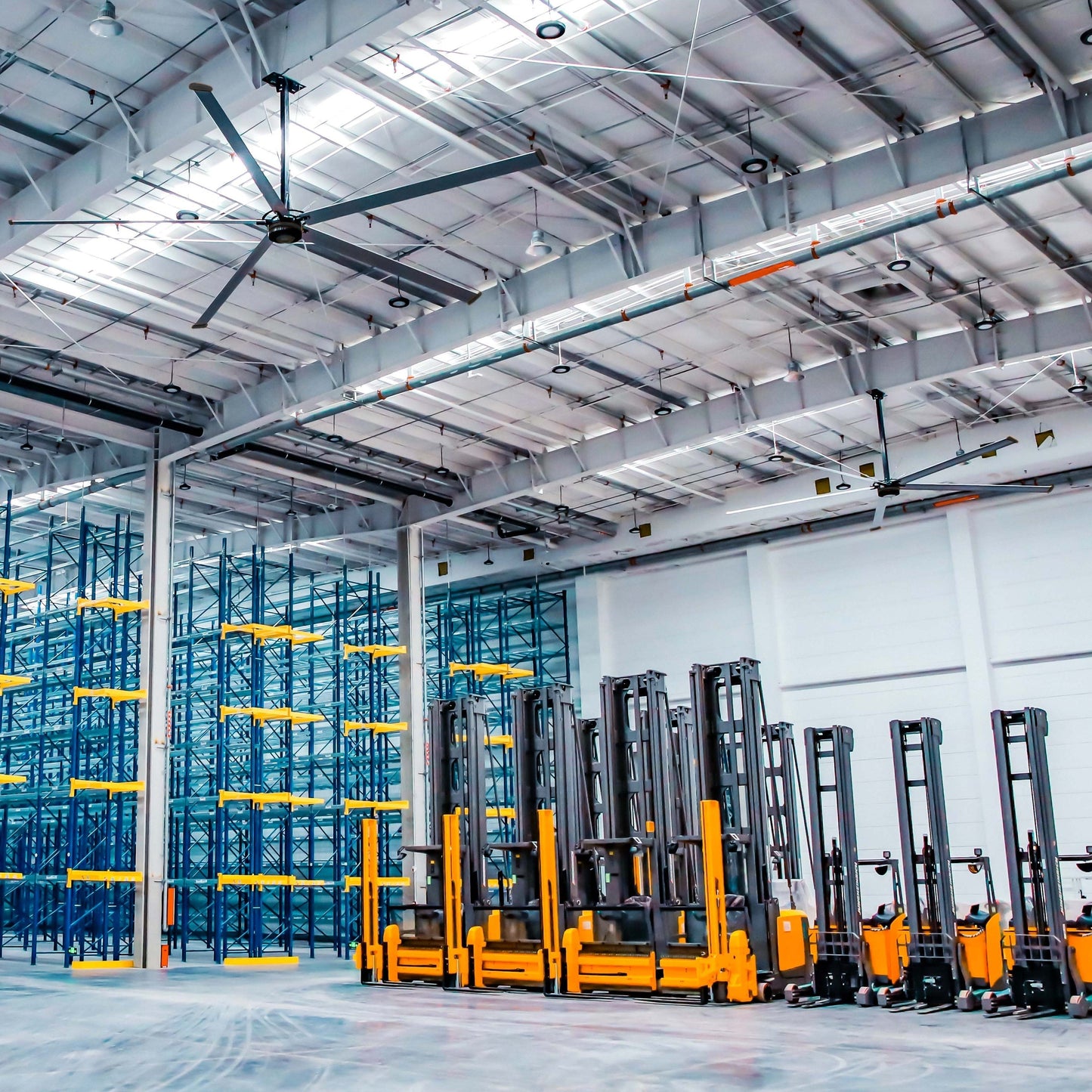 24FT HVLS Industrial Ceiling Fan 220V 1-Phase - Energy Efficient Large Area Air Circulation Fan for Warehouses & Factories, 24FT1PH